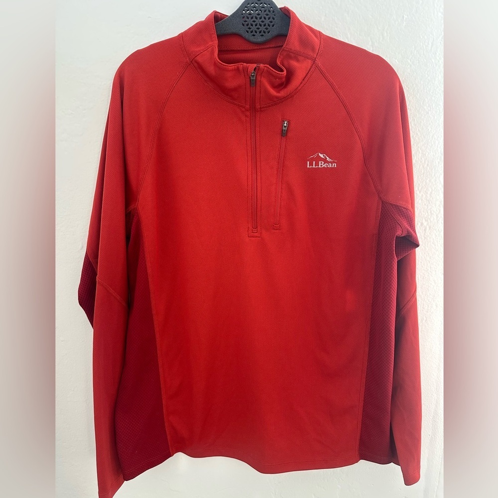 L.L.Bean Men’s Slightly Fitted Quarter Zip Performance Pullover Meduim